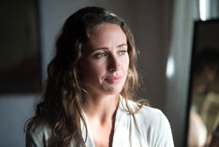 11 Things Women Regret Doing For The Sake Of Love